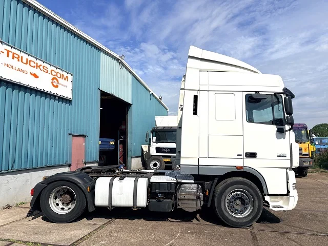 DAF XF 105.460 2012 - ATE SPACECAB (EURO 5 / AS-TRONIC GEARBOX / ZF-INTARDER / 870+430 LITER DIESELTANK / AIRCONDITIONING) afbeelding 4
