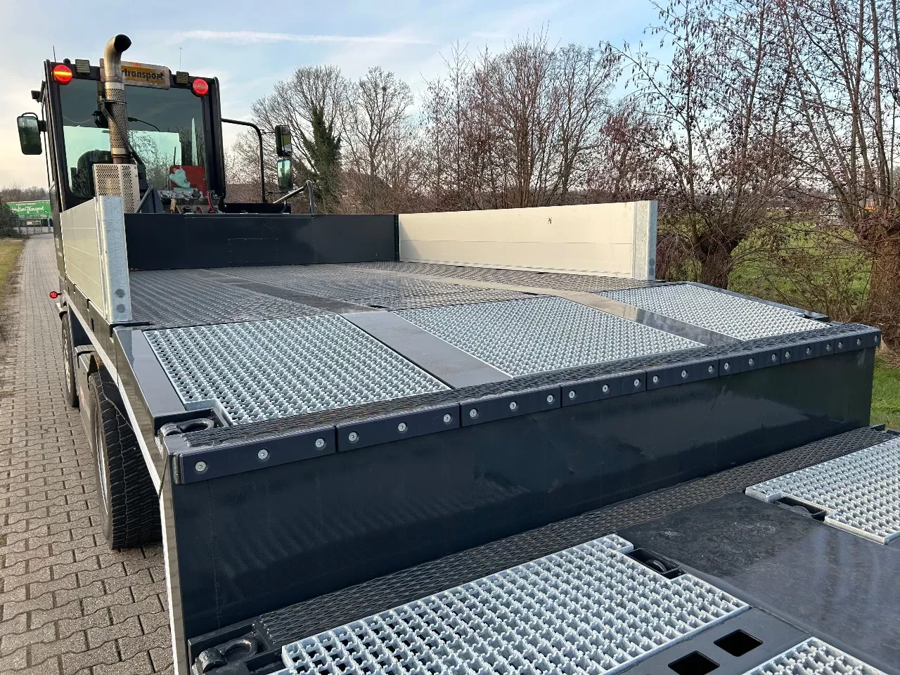 VTR 2026 - MACHINE LOADER | BRIDGE | DOUBLE RAMPS | ALL STEERING obrázek 5