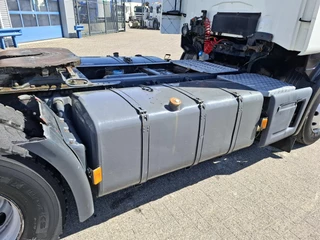 Scania R 2000 - R164-480 V8 / RETARDER / DOUBLE TANK / AIRCO / AUTOMATIC / EURO-3 / 2000 obrazek 9