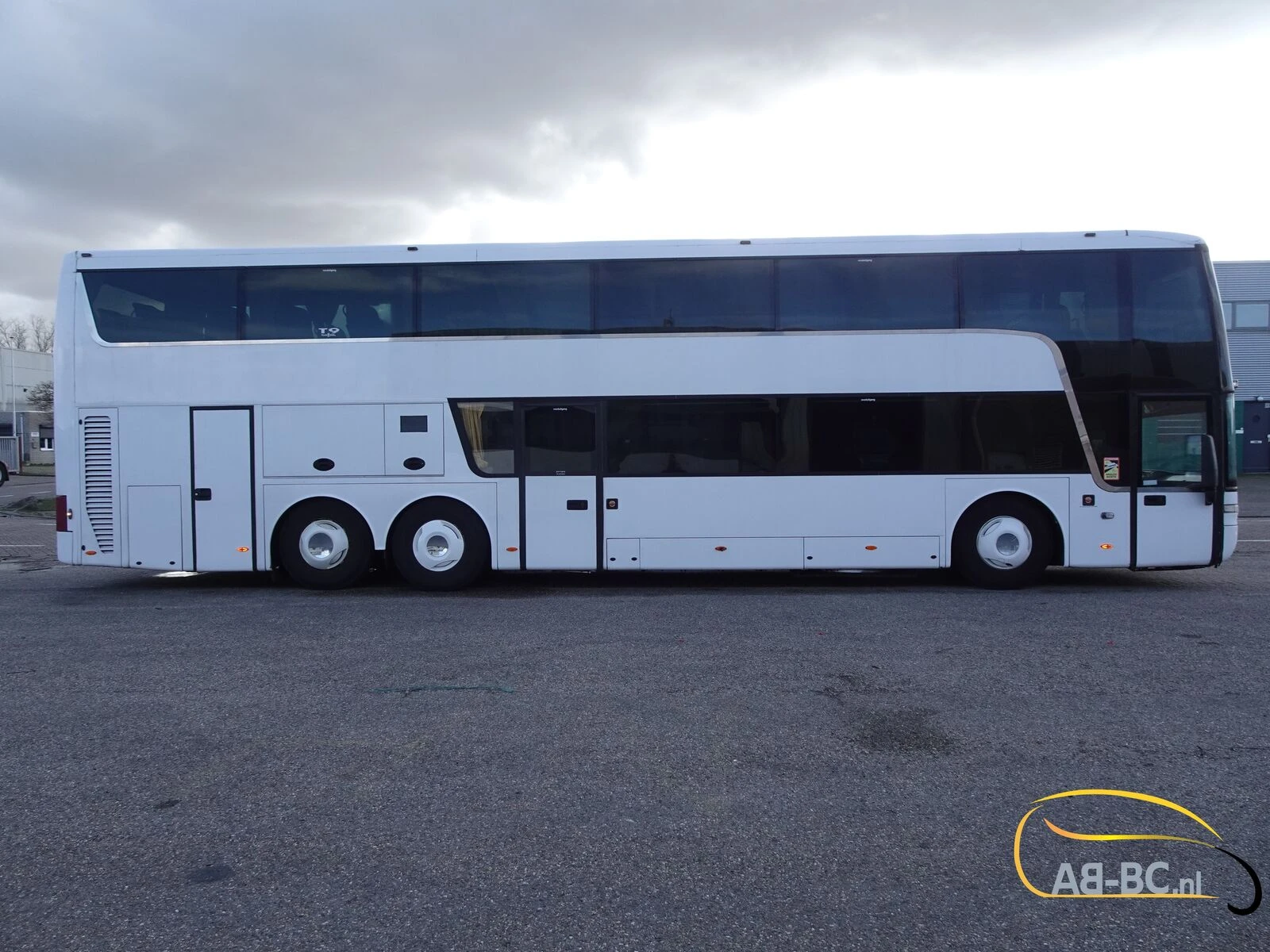 Van Hool TD925 Astromega 83 Seats 2008 image 4
