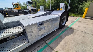 Terberg 2025 - YT203EV image 3 thumbnail
