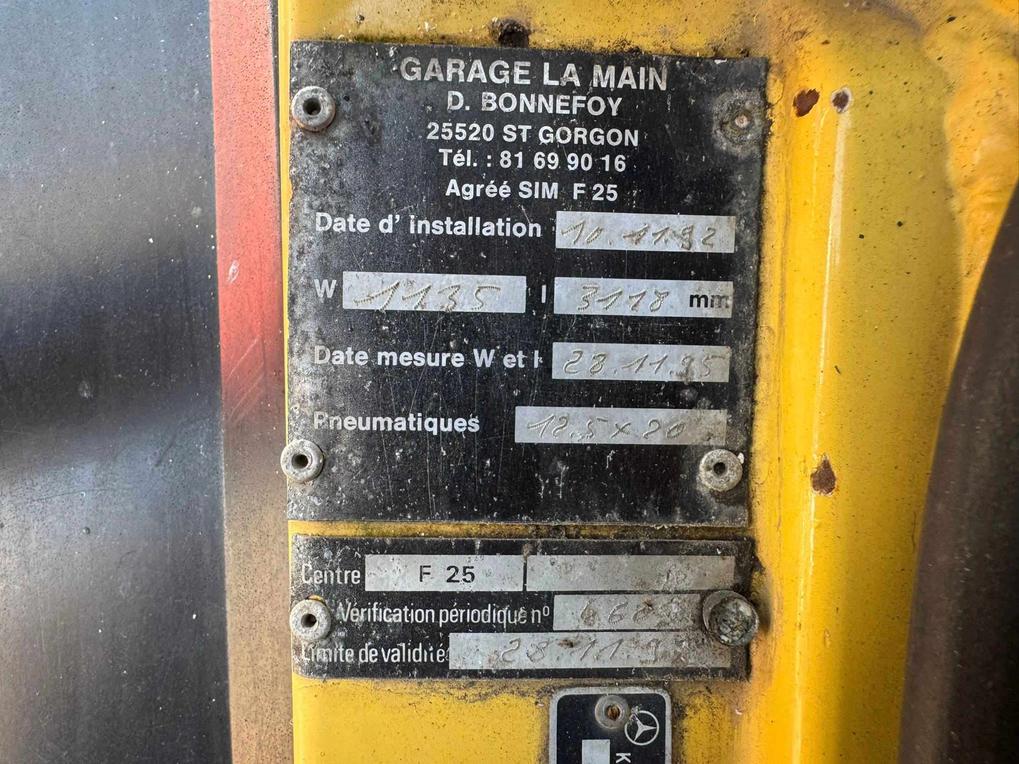 Mercedes-Benz Unimog U140 1994 immagine 32