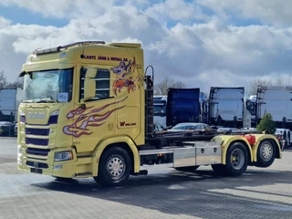 Scania R 2018 - R500 NGS 6x2*4 - HIAB Hooklift 21T - Retarder - Steering axle - Full air - Leather - Led image 9
