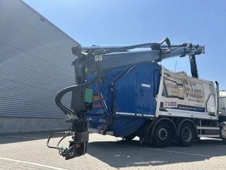 Scania P 2013 - 280 6x2 EEV / HMF 2120-S3 Crane obrazek 18