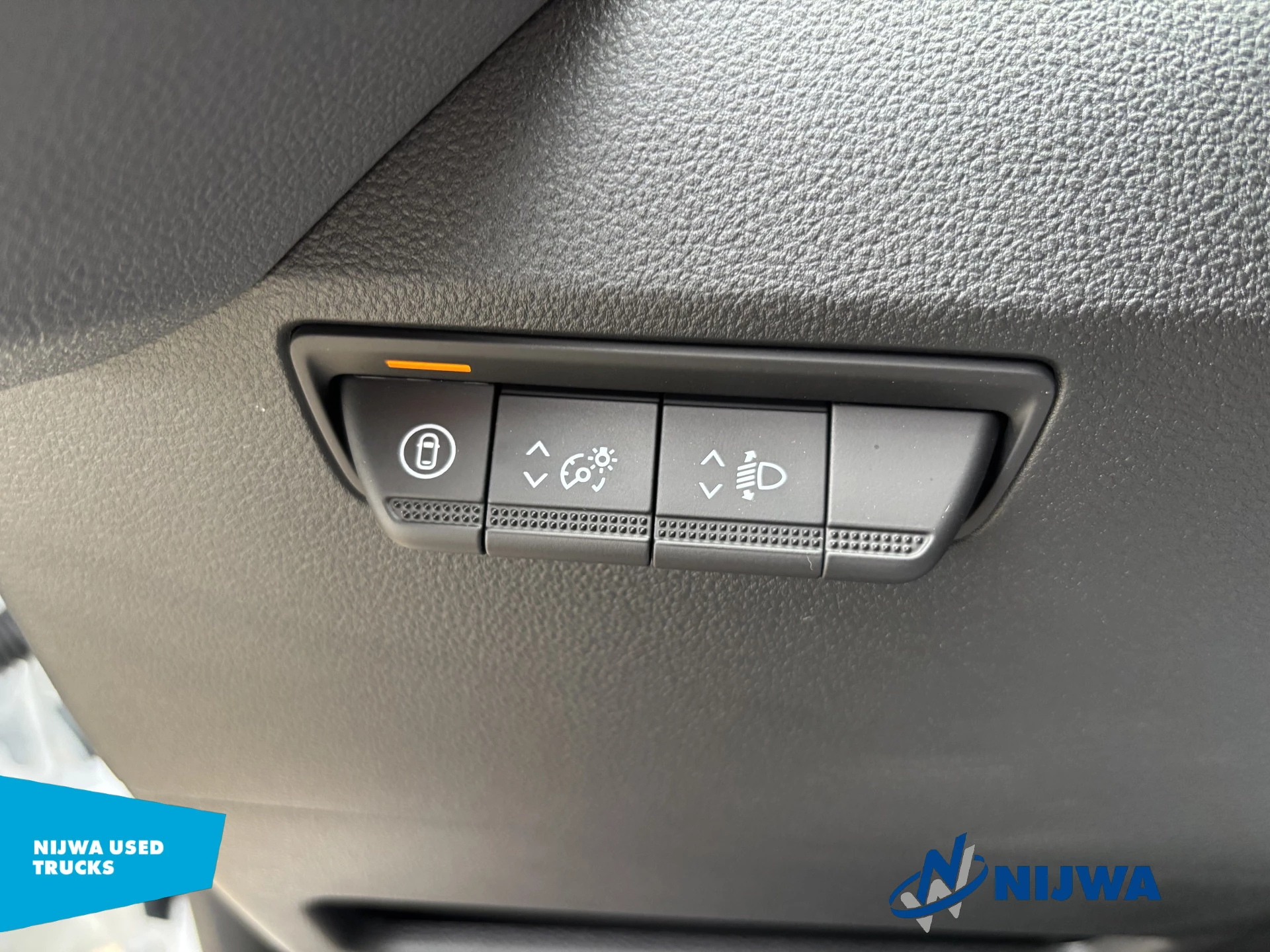 Renault Master 2024 - T35 130 L3H2 Parkeersensoren + Carplay afbeelding 15