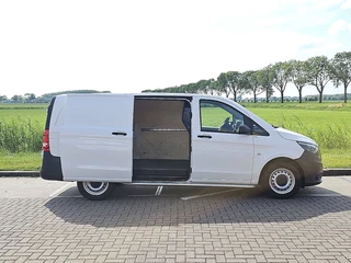 Mercedes-Benz Vito 2022 - 114 obrazek 14