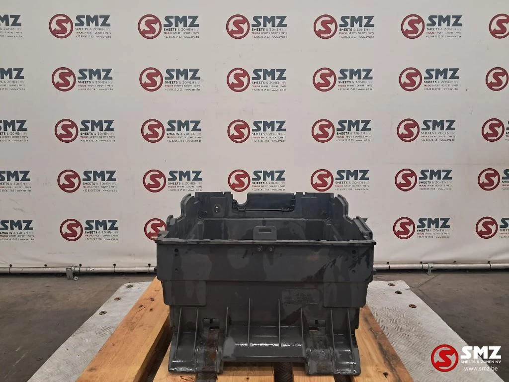 Mercedes-Benz 2015 - Occ batterijbak Mercedes afbeelding 1
