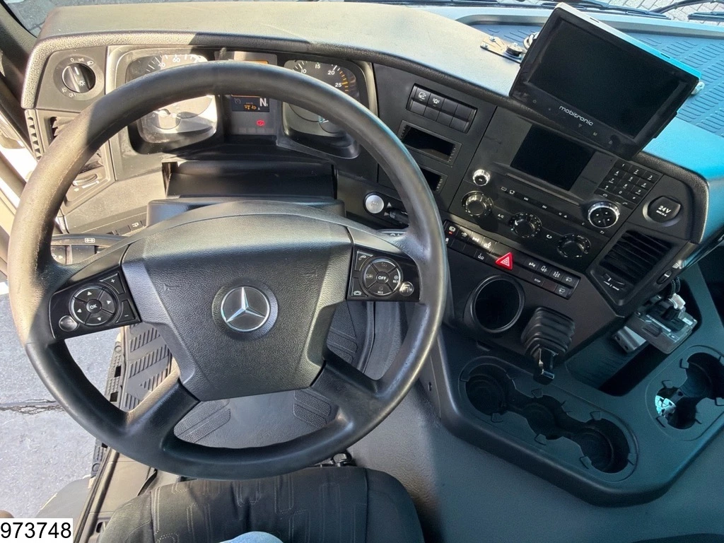 Mercedes-Benz 2015 - Antos 2535 6x2, EURO 6, Palfinger, Remote image 5