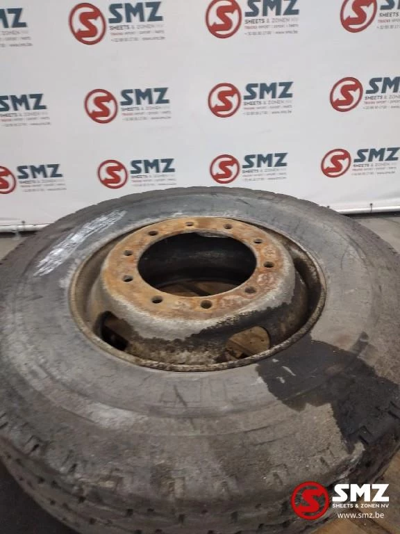 Michelin - Occ vrachtwagenband Michelin 11R22.5 image 2