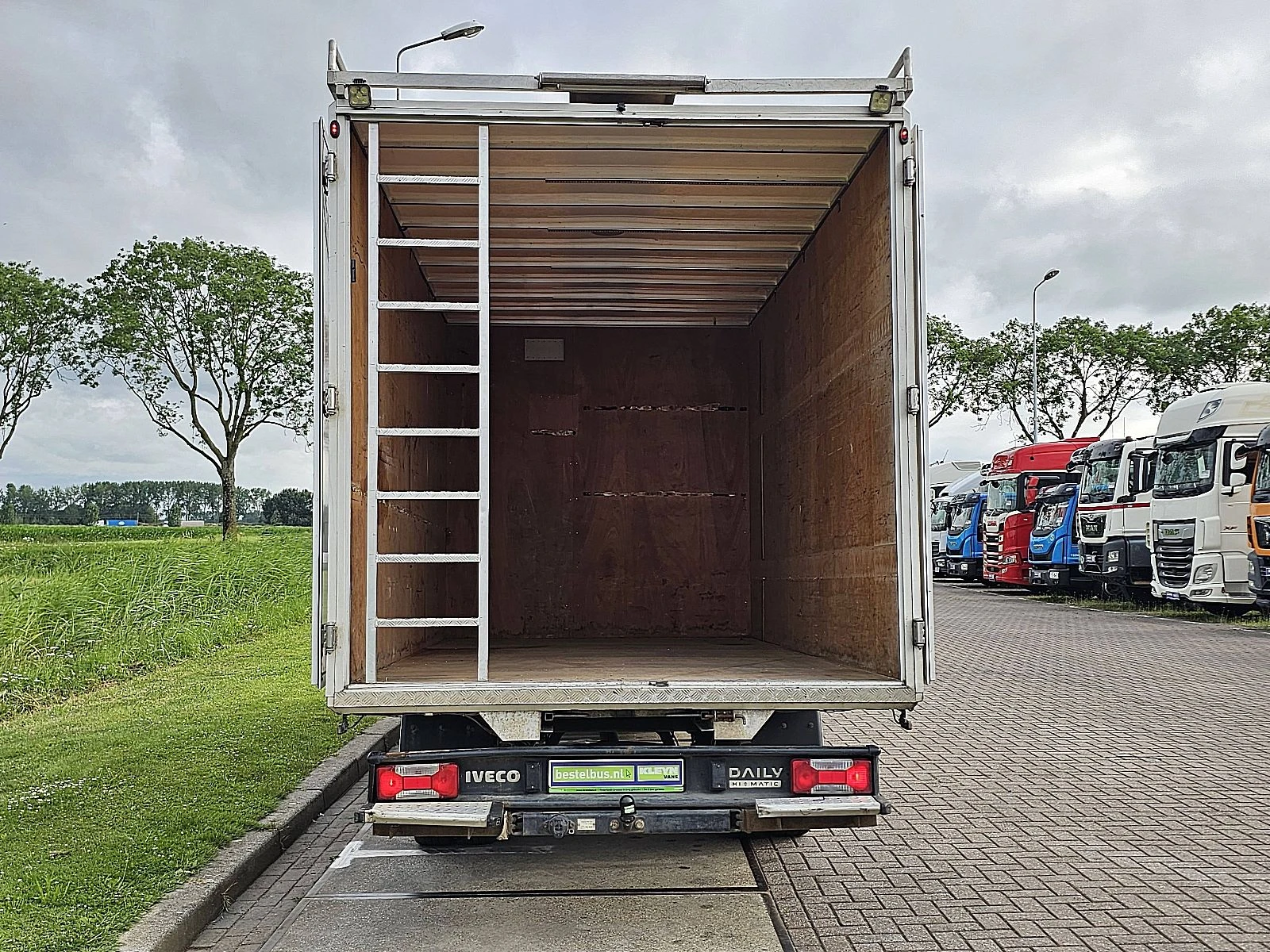 Iveco Daily 2015 - 50C17 Bild 12