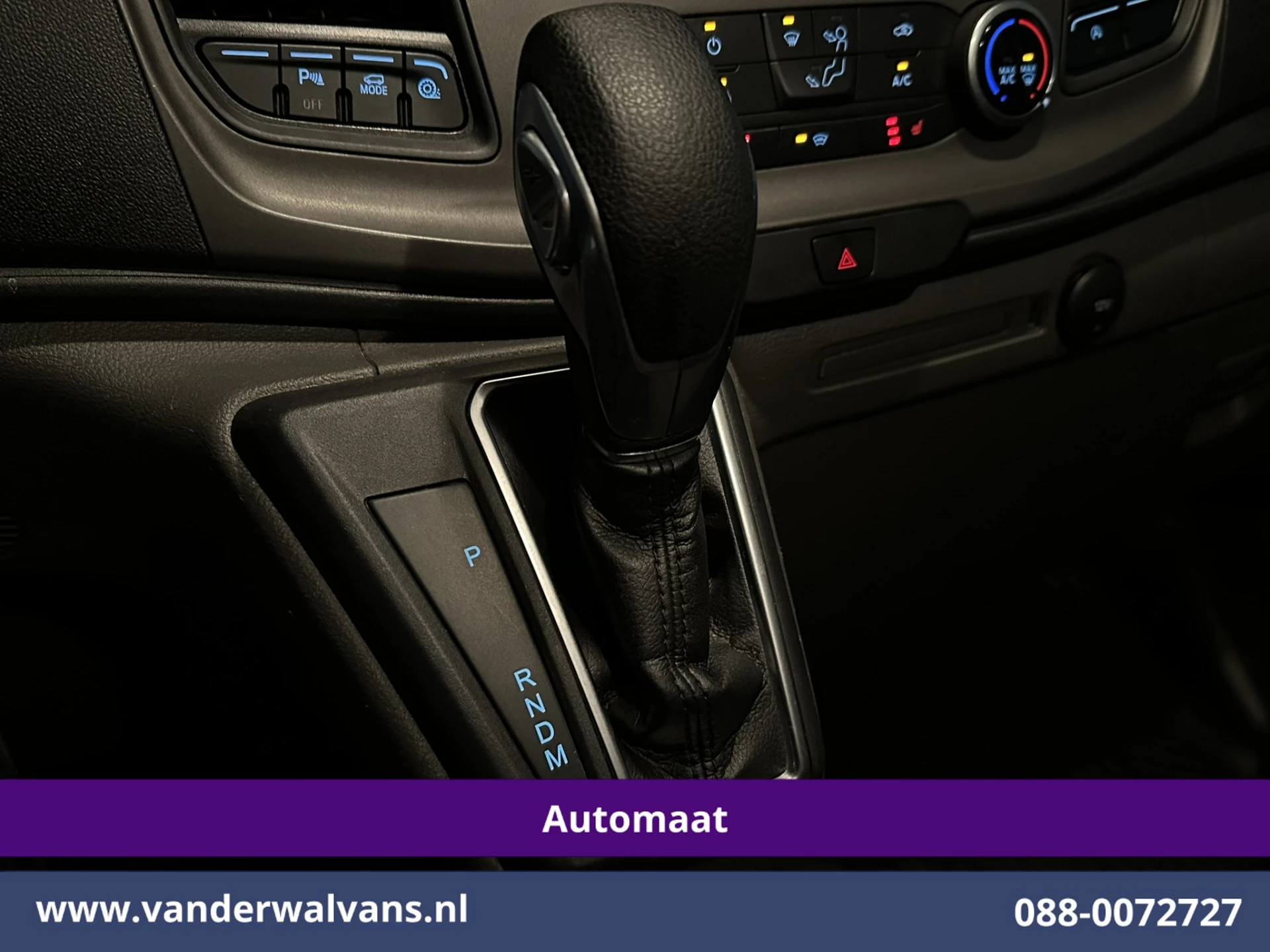 Ford Transit Custom 2021 - 2.0 TDCI 131pk Automaat L2H1 Euro6 Airco | Xenon | Camera | Apple Carplay | LED | Adaptive Cruisecontrol | Trekhaak obrázek 2