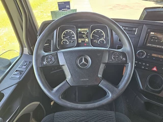 Mercedes-Benz Actros 2019 - 1843 imagem 14