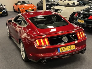 Ford Mustang 2014 - Fastback 5.0i V8 50 Years Edition 441PK Automaat image 18