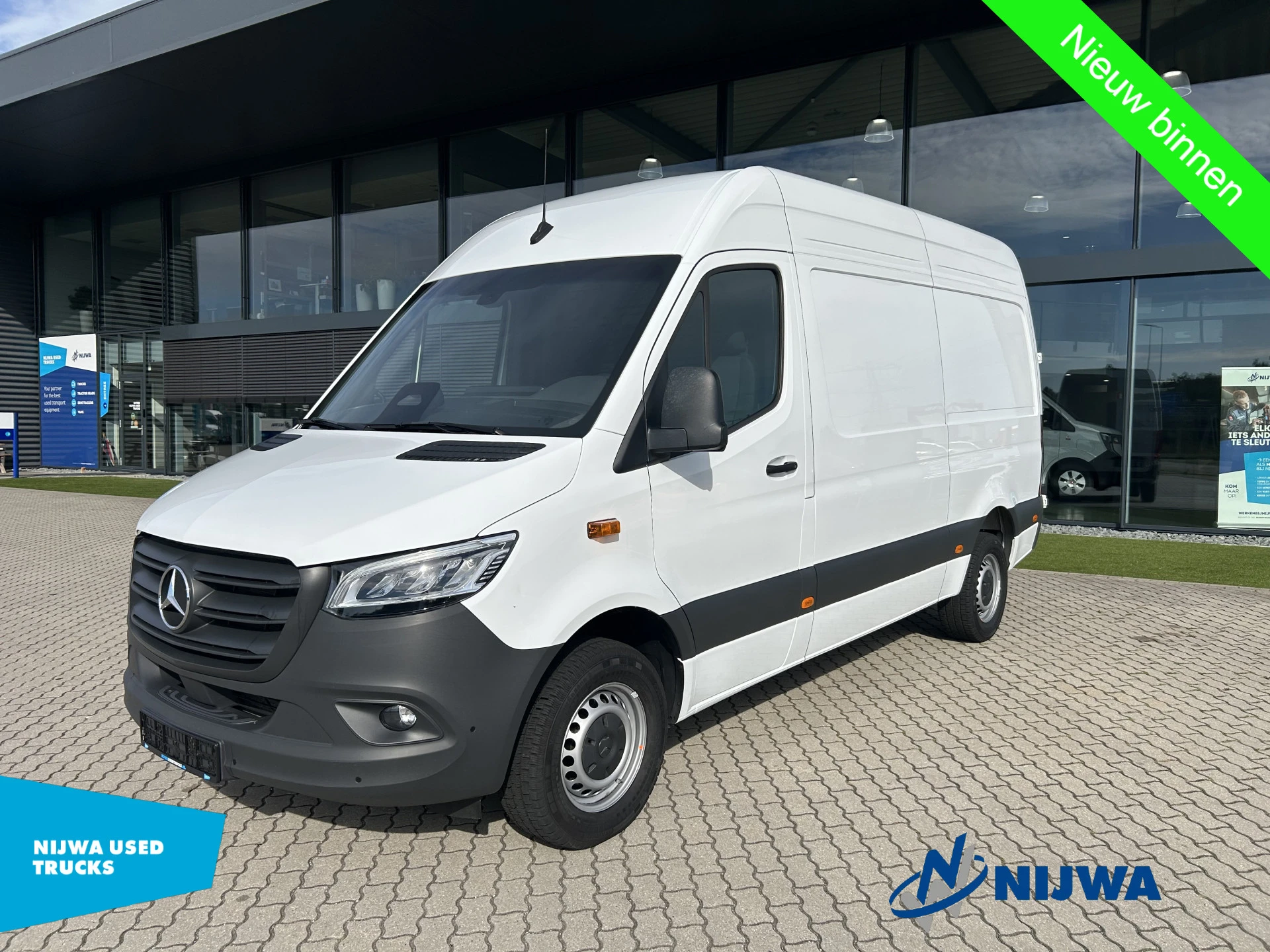 Mercedes-Benz Sprinter 2024 - 317 CDI L2H2 Automaat + Carplay afbeelding 1