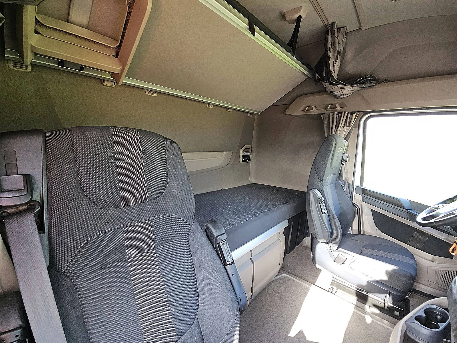 DAF 2022 - XG 480 zdjęcie 15