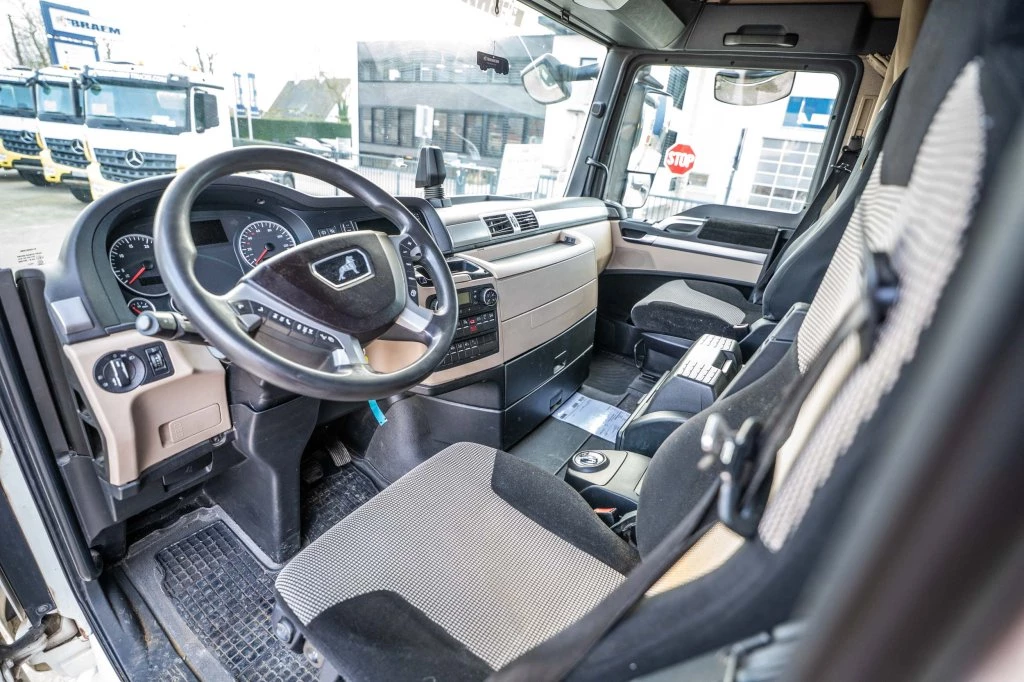 MAN TGX 2018 - 18.460 XLX + INTARDER zdjęcie 11