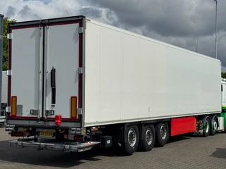Schmitz Cargobull N/A 2016 - Iso Kasten Trailer / OV-Laadklep / 2x Lift-as / APK 04-2027 obrazek 1