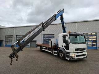 Volvo 240 2007 - FL7-240 / HMF 1560 CRANE / 10.6METER / REMOTE / AIRCO / MANUAL / EURO-4 / 2007 zdjecie 4