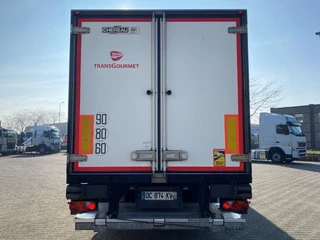 Volvo FM4-420 2015 - / COMPLETE COOL+FREEZE COMBI / CHEREAU / THROUGH-LOADING SYSTEM / 2XPLATFORM DHOLLANDIA / FREEZING LOCK / AUTOMATIC / EURO-6 / 2015 obrazek 4