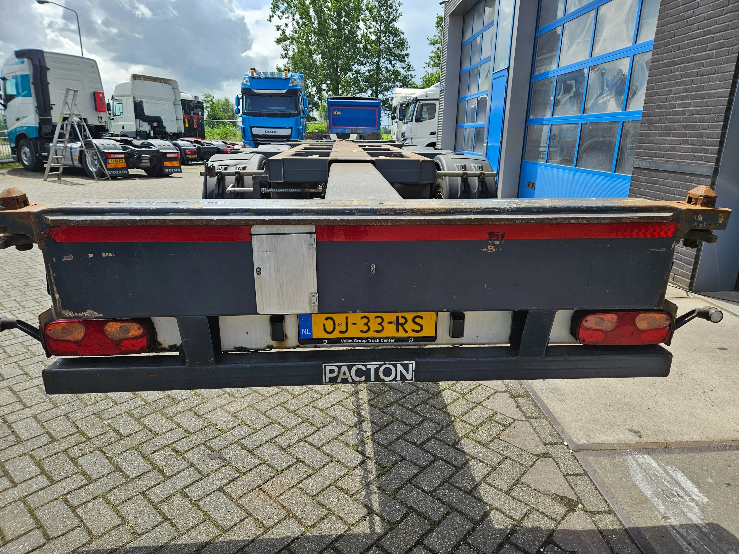 Pacton T3-010 2007 - T3-010 multi chassis geschoopeerd 2x liftas BPW afbeelding 6