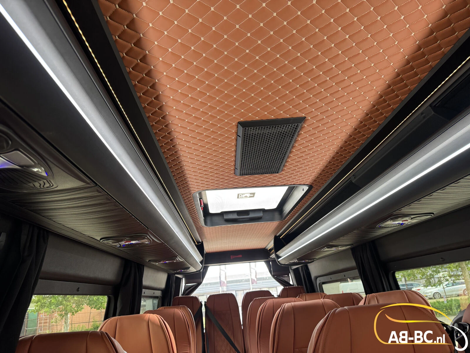 Mercedes-Benz 519 Storm, 21 Seats large luggage space, Euro 6 2026 Bild 60