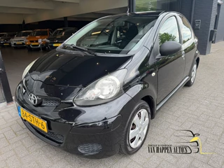 Toyota Aygo 2011 - 1.0-12V Now bild 2