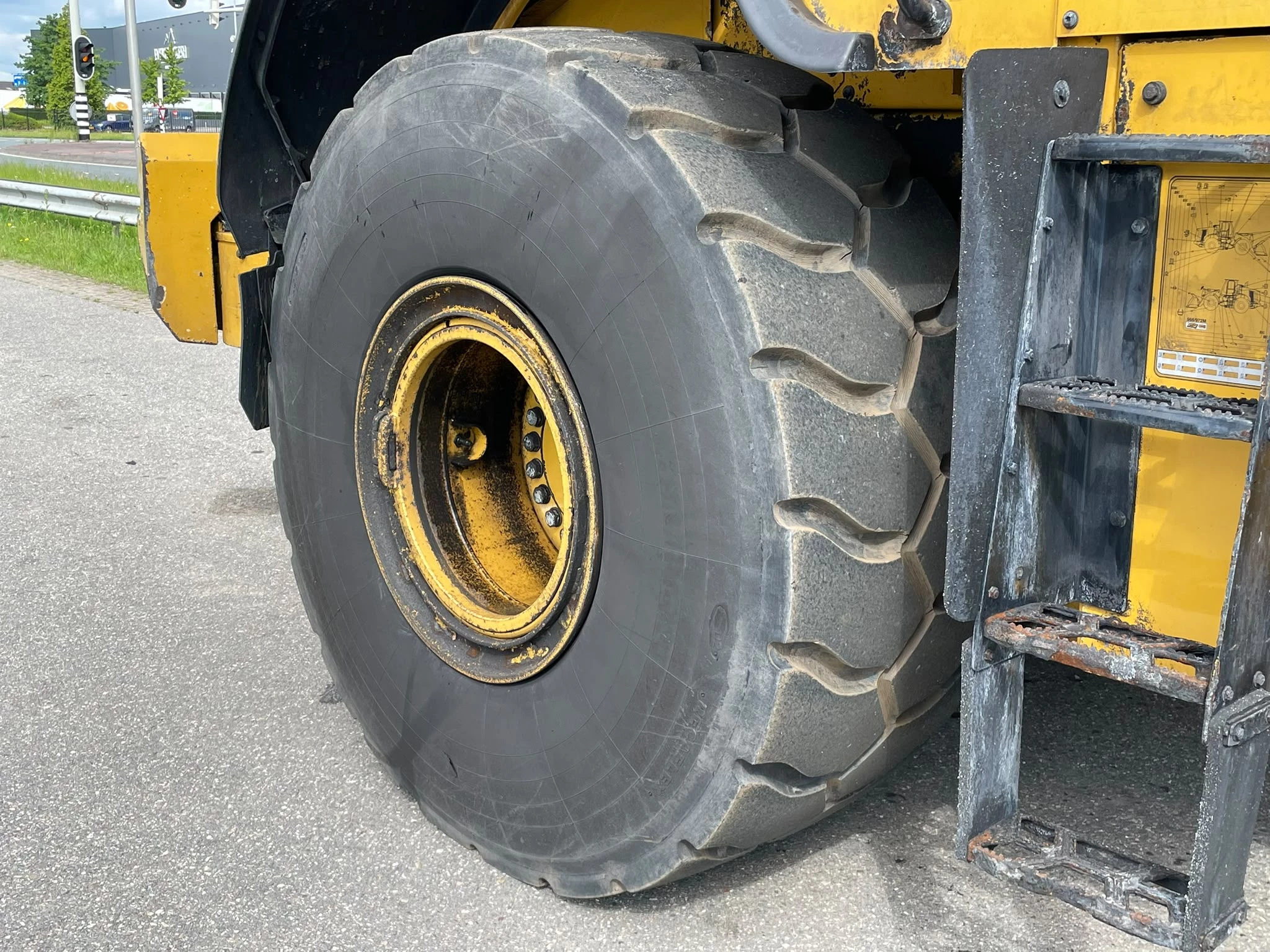 Caterpillar 966M 2016 image 15