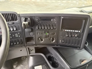 Scania R 2010 - R560 V8 8X4 - EURO 5 - MANUAL GEAR obrazek 15