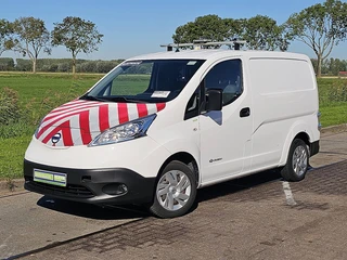 Nissan e-NV200 2021 image 2 thumbnail