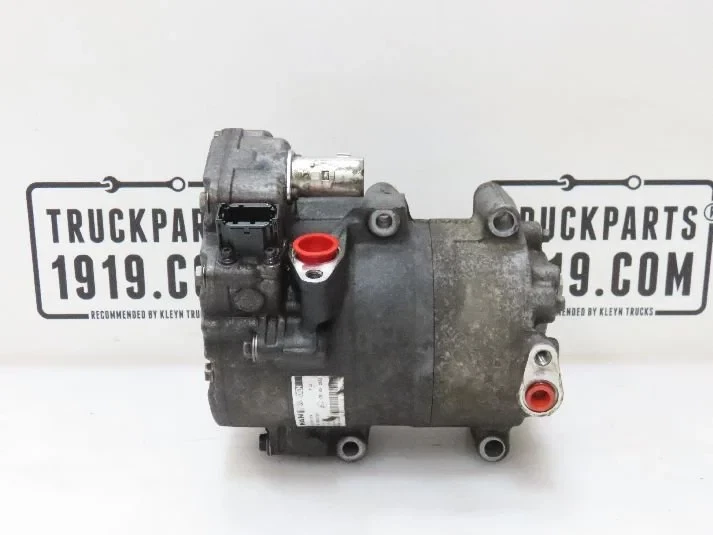 MAN - Heating, Ventilation & AC Airco compressor zdjęcie 1