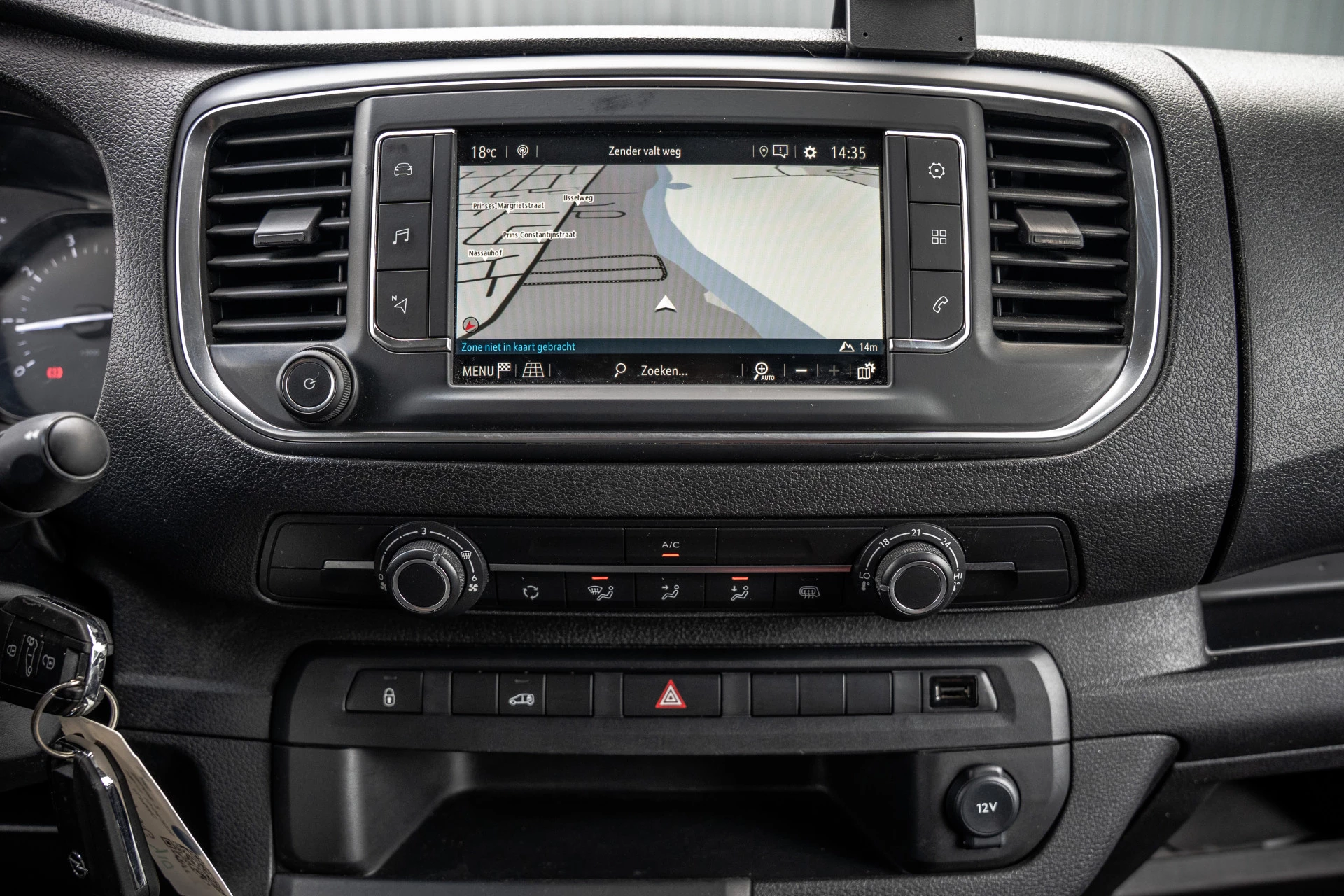 Opel Vivaro 2023 - 2.0 | 145 PK | L3H1 | Camera | Carplay | Cruise | Airco | Parkeersensoren | 3-Zits Bild 20
