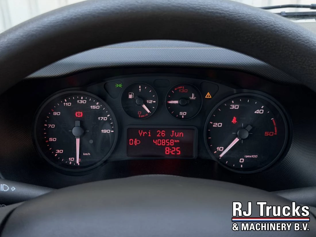 Iveco Daily 2019 - 35S14 - KLUBB KT48 | 16M | Euro 6 | 1.592H | B License | G afbeelding 8