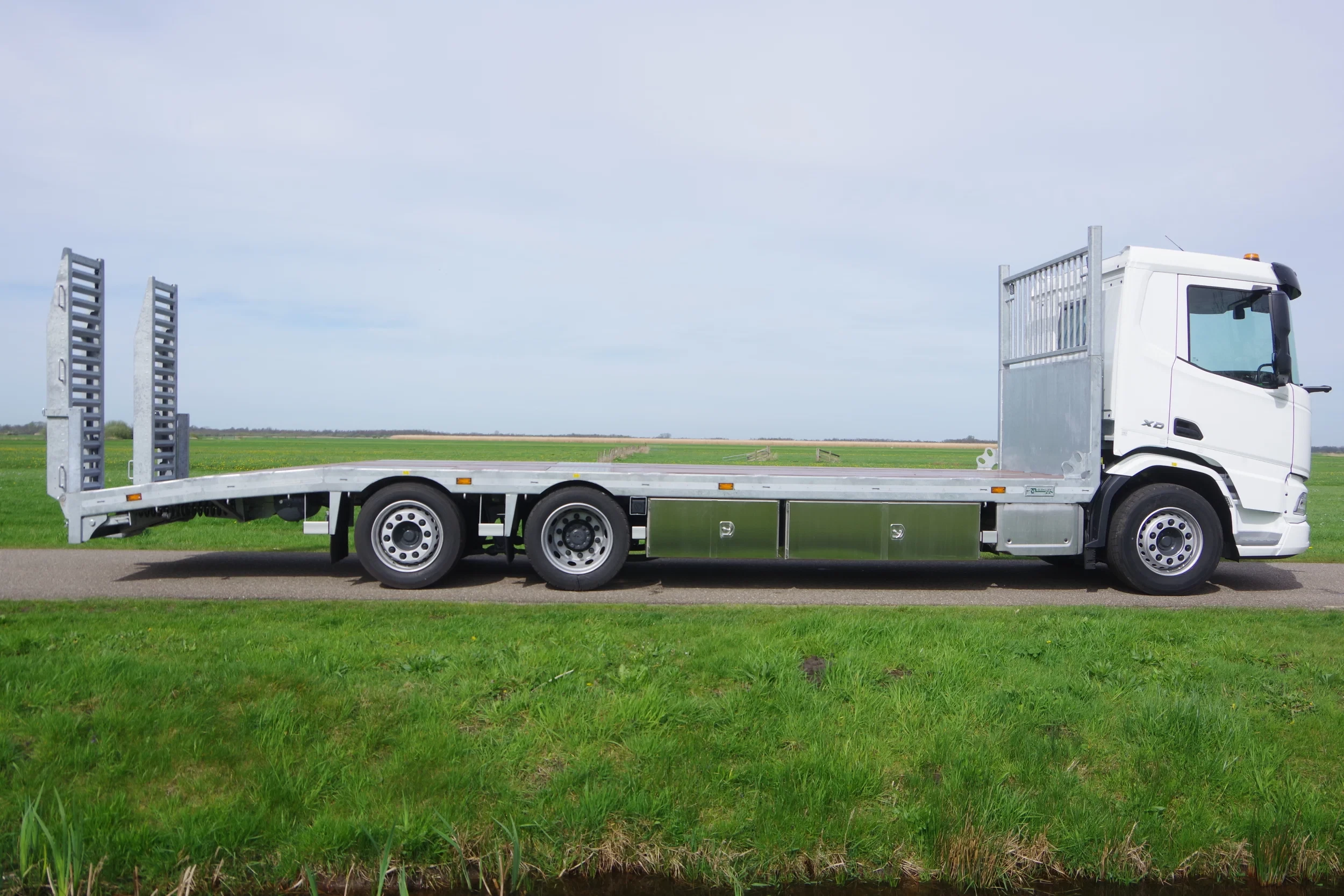 DAF 85 2026 - XD 370 29-85 29-tons oprij XD 8,5 meter afbeelding 3