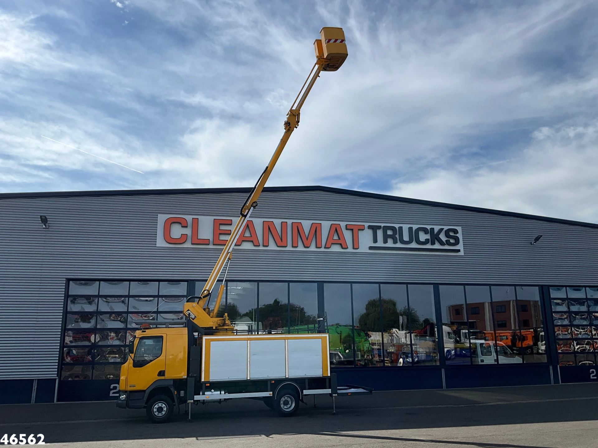 DAF FA 45 LF 150 Custers 16,5 meter 2004 afbeelding 1
