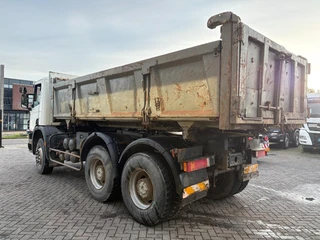 Scania 124 2000 afbeelding 3 miniatuur