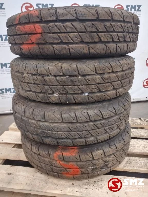 Uniroyal - Occ vrachtwagenband Uniroyal 185/75R16C afbeelding 1