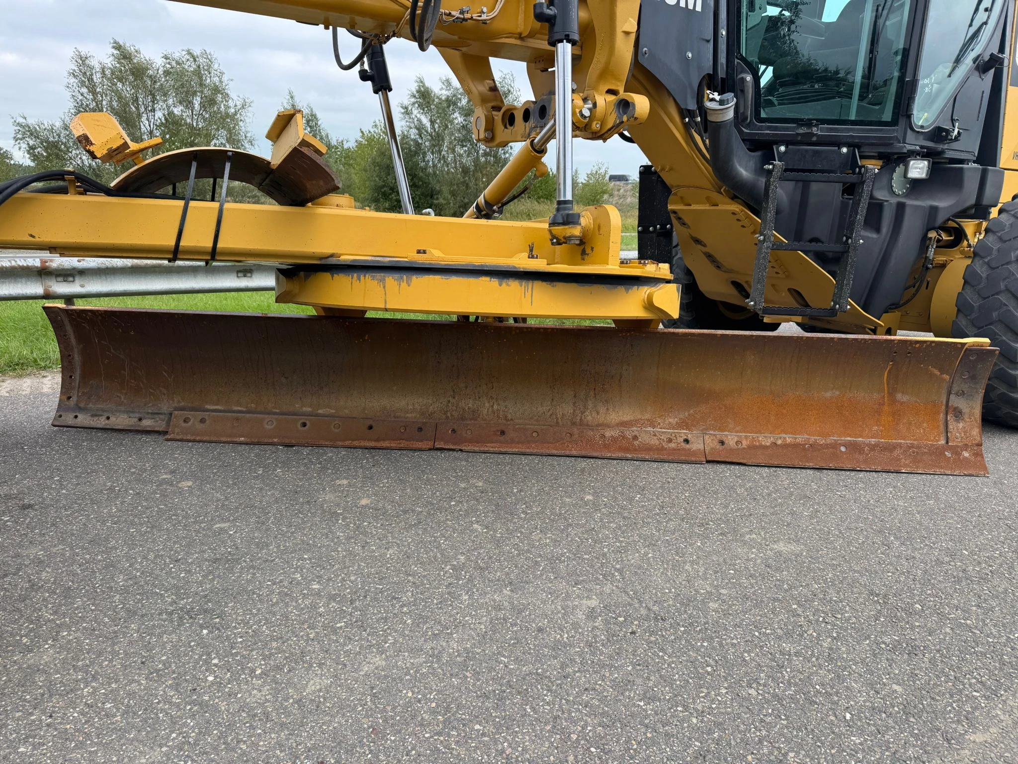 Caterpillar 140M 2010 obrázek 22