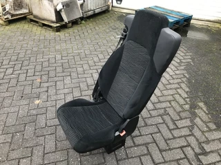Mercedes-Benz N/A - A 9609103703 PASSAGIERSSTOEL ISRI (MORE PIECES IN STOCK) zdjecie 2