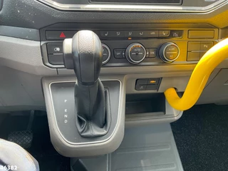 Volkswagen Crafter 2020 - E-Crafter 100% Elektrisch 9 persoon + 2 rolstoelvervoer bild 12