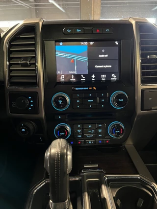 Ford F-150 2017 - USA 5.0 V8 SuperCrew PLATINUM bild 24