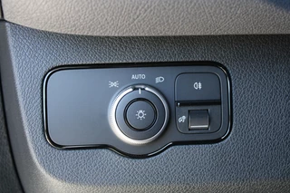 Mercedes-Benz Sprinter 2024 - 317CDI L2H2 Select - LED - Mbux 10 - 3.5t Trekhaak - Geveerde Stoel - Betimmering - Camera - Carplay - Blind spot - Cruise - Rijklaar image 18