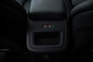 Volvo XC60 2024 - 2.0 T6 Plug-in hyb.AWD Ultra Dark, BTW, Pano, H&K image 25