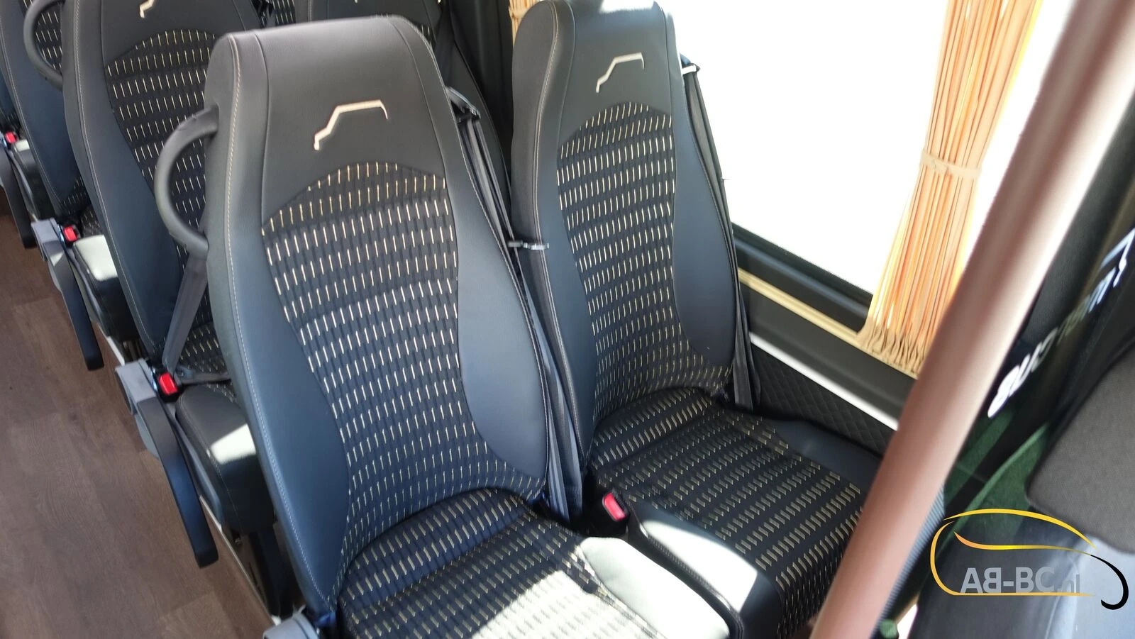Mercedes-Benz Sprinter 2026 - NEW 519 CDI - 24 Seats EURO 6 zdjęcie 33