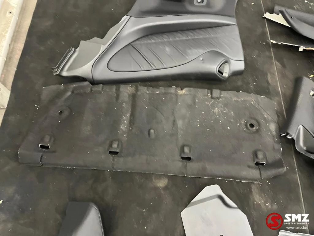 Mercedes-Benz - Occ set interieur met zetels W209 FL Mercedes obrázek 17