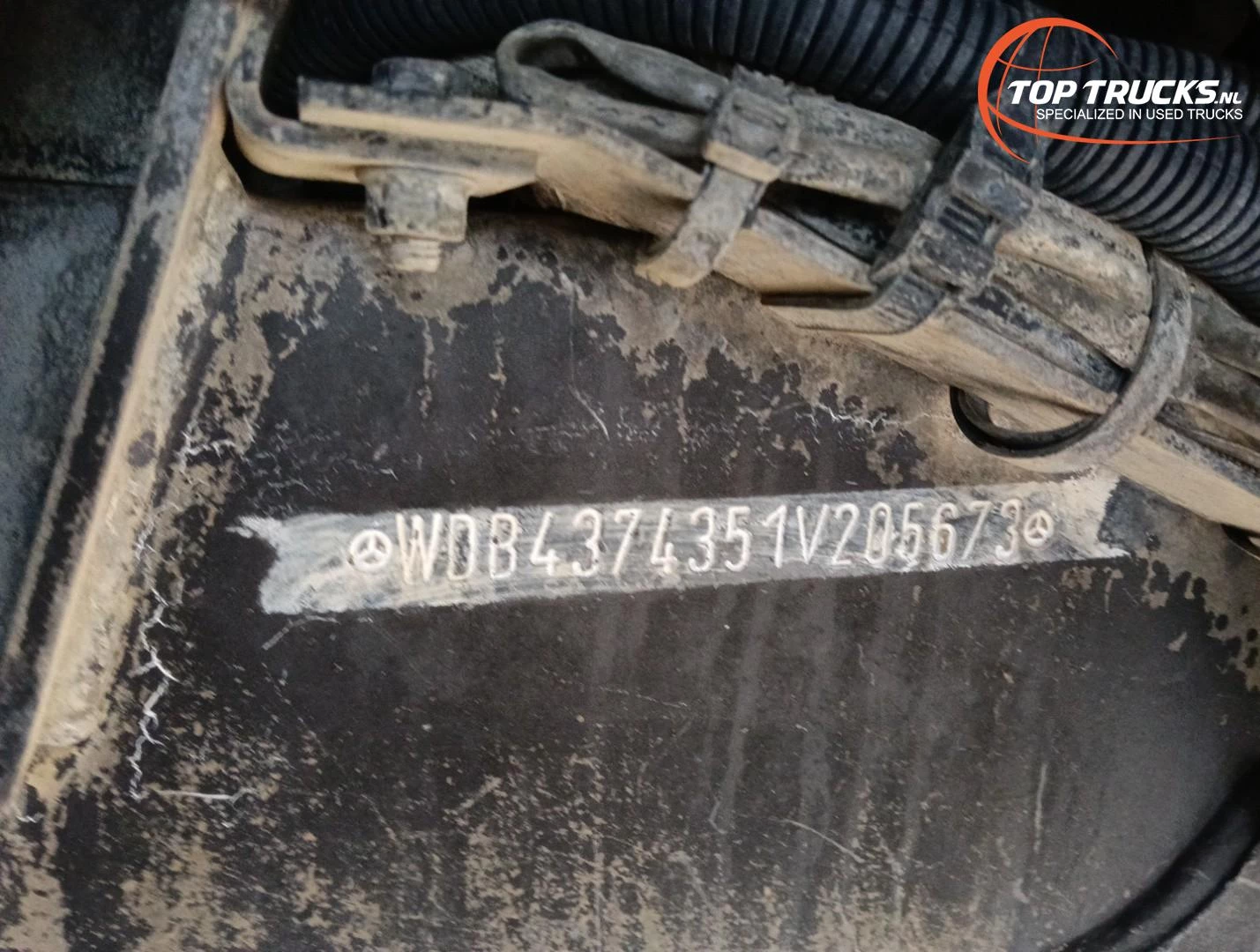 Mercedes-Benz Unimog U 5000 2005 immagine 29