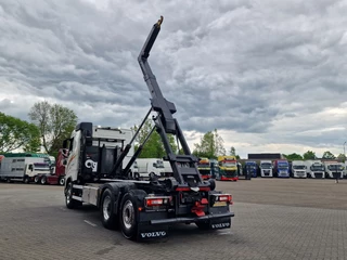 Volvo FH 2018 - 13.540 6x2 - HIAB Hooklift 21T - Retarder - 4.60 WB - Full air obrazek 27