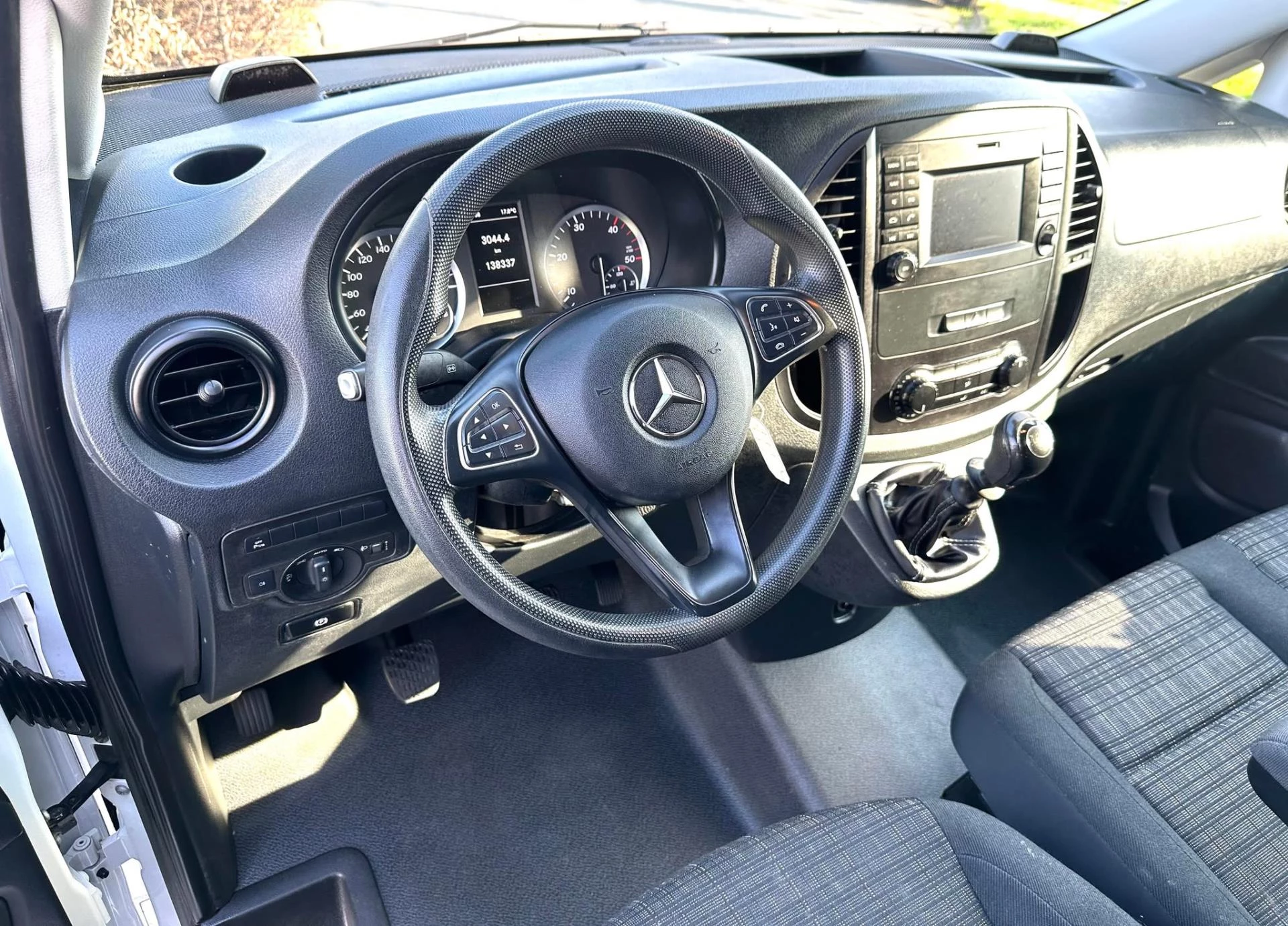 Mercedes-Benz Vito 2017 - 111 CDI Extra Lang EURO 6!!! Bild 14