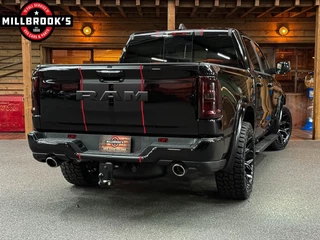 Dodge Ram 1500 2024 - Laramie Hurricane immagine 8