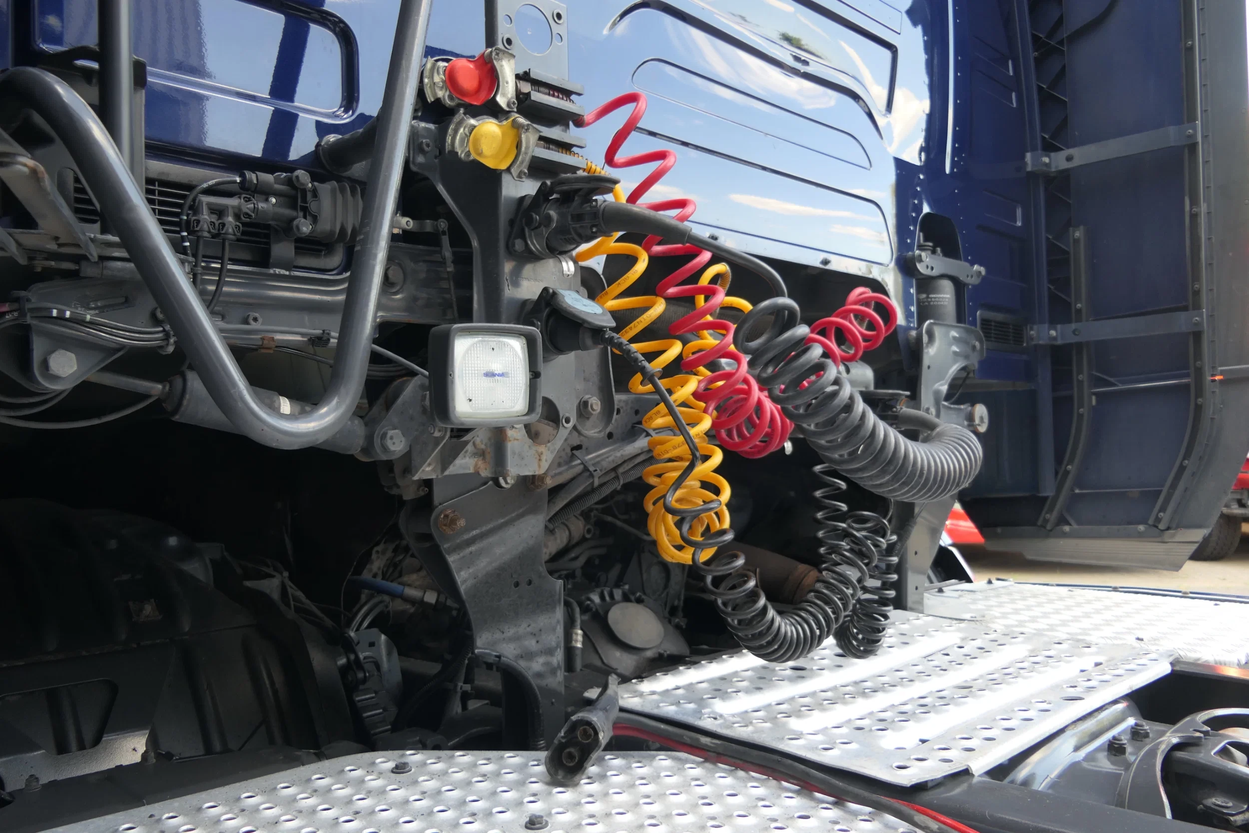 Scania R 2020 - R500 NGS | Metallic Blue | Retarder | 2 Tanks | 743708Km | 2020 | Smart Tacho 2 | Full Air | Full Options | TUV/MOT/APK 12-2026 | Belgium Truck afbeelding 17