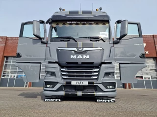 MAN TGX 2026 - 18.520 GX - New - D30 - Retarder - Night clima - Alcoa - Show truck - imagen 50